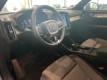 XC 40 Core 2WD *1. Hand *MwSt.