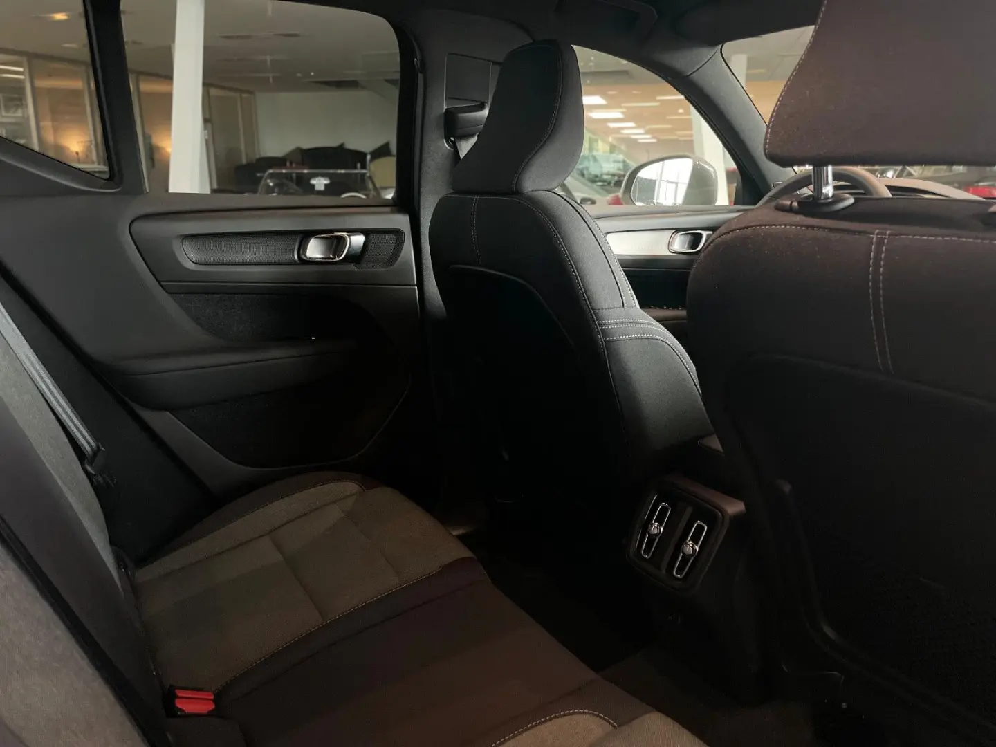 XC 40 Core 2WD *1. Hand *MwSt.