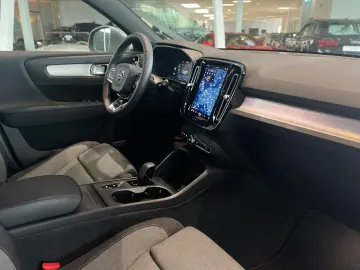 XC 40 Core 2WD *1. Hand *MwSt.