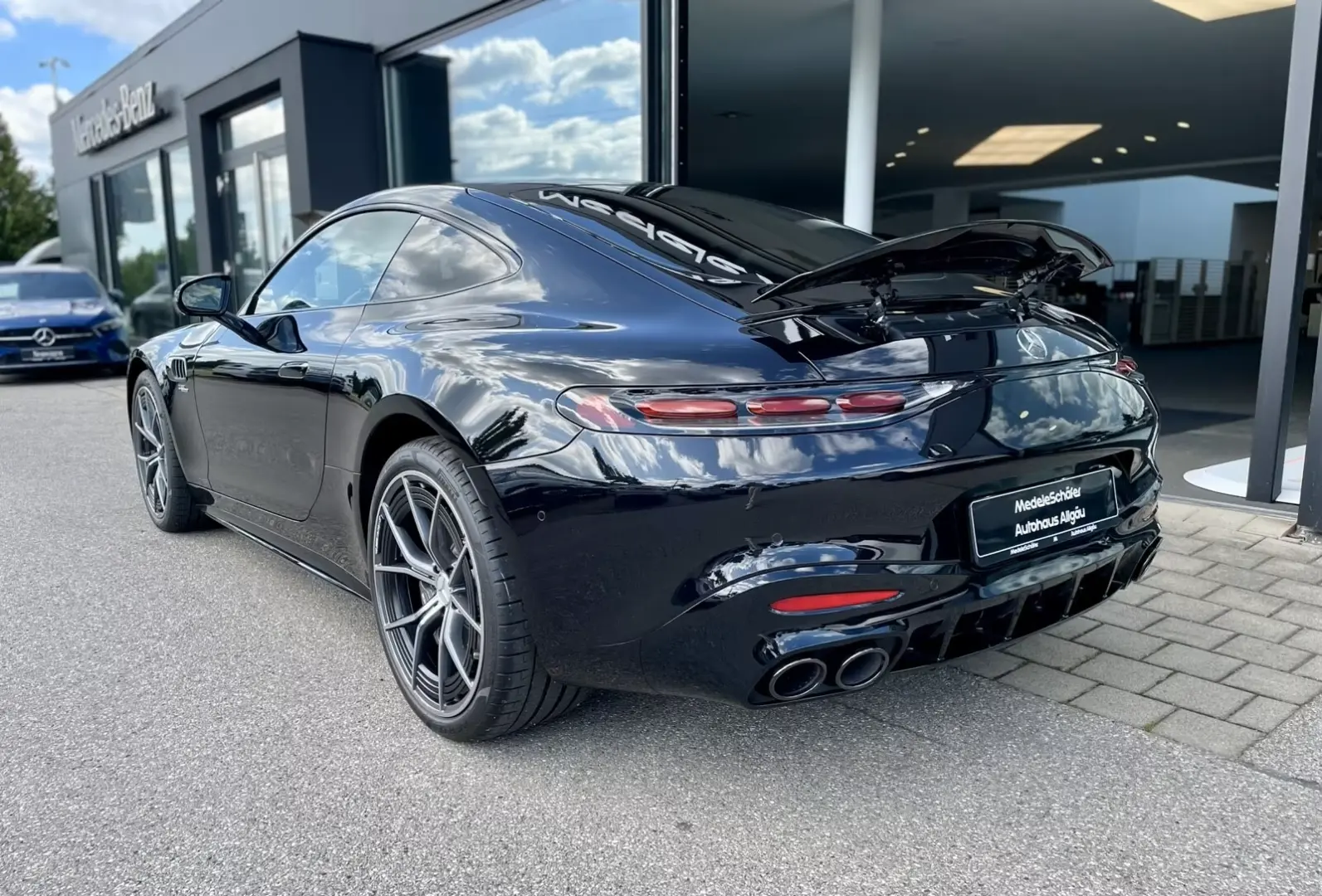 Mercedes-Benz AMG GT 43 Night Premium+ Burmester Dist
