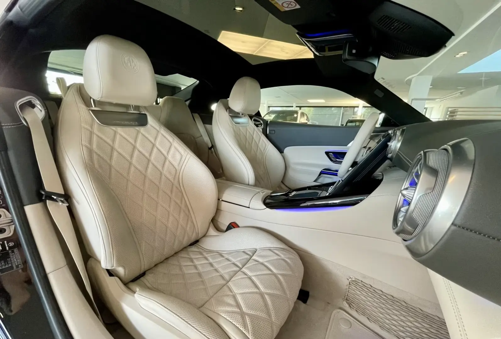 Mercedes-Benz AMG GT 43 Night Premium+ Burmester Dist