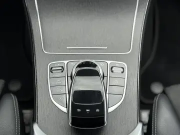 C 220 d AMG/NIGHT/KAMERA/LEDER/NAVI/PDC/1.HAND