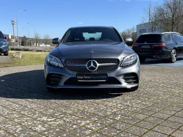C 300e 4M AMG+DISTRONIC+AHK+KAMERA+AKUSTIKGLAS++
