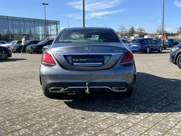 C 300e 4M AMG+DISTRONIC+AHK+KAMERA+AKUSTIKGLAS++