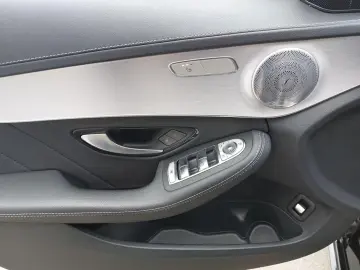 C 300 de AMG Night+Burmester+Distr+Kamera+Ambi