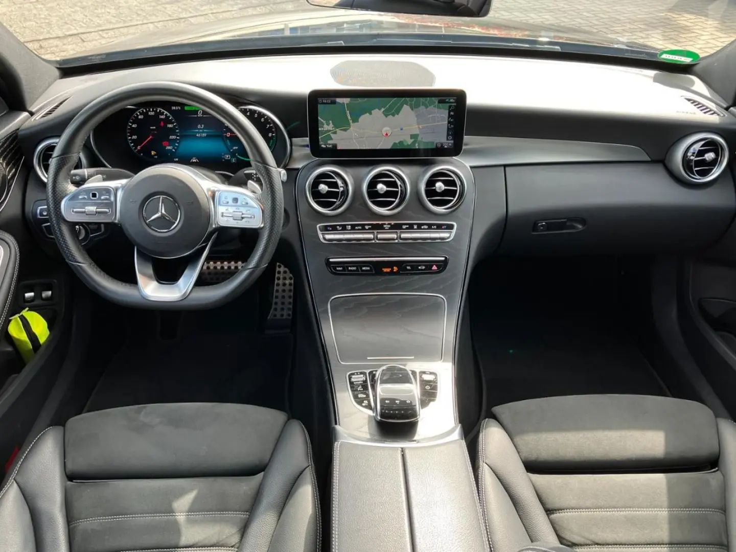 C 300 e 4M AMG Night Distronic LED Volldigital