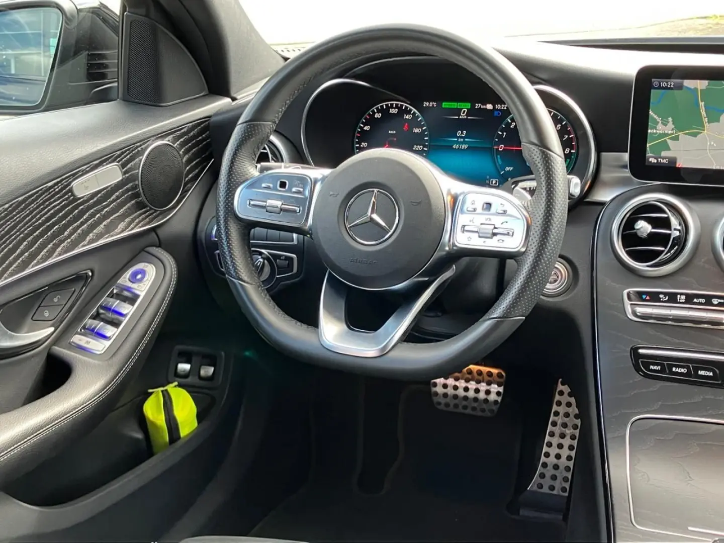 C 300 e 4M AMG Night Distronic LED Volldigital