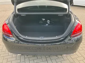 C 300 e 4M AMG Night Distronic LED Volldigital