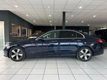C 200d Limo Avantgarde*KAMERA*CARPLAY*LED-SCHW*