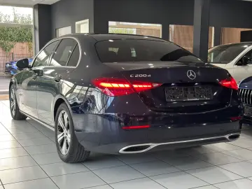 C 200d Limo Avantgarde*KAMERA*CARPLAY*LED-SCHW*