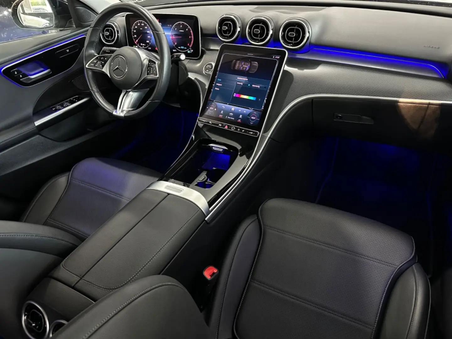 C 200d Limo Avantgarde*KAMERA*CARPLAY*LED-SCHW*