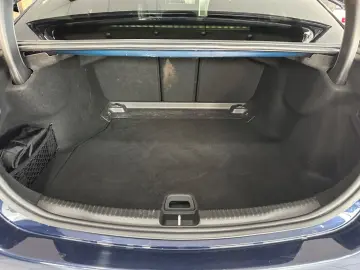 C 200d Limo Avantgarde*KAMERA*CARPLAY*LED-SCHW*