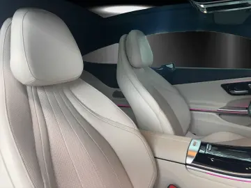 CLE 220 d Coupé Distro AMG PANO KeyGo Burm3D 360