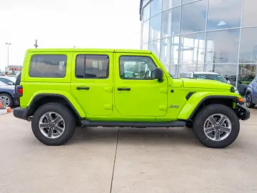 Jeep Wrangler SAHARA 2.0 Turbo 4x4 Automat