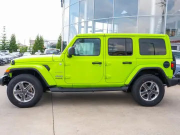 Jeep Wrangler SAHARA 2.0 Turbo 4x4 Automat
