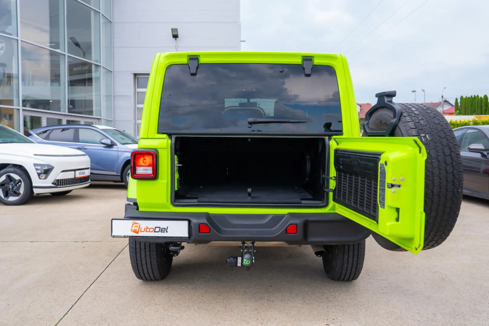 Jeep Wrangler SAHARA 2.0 Turbo 4x4 Automat