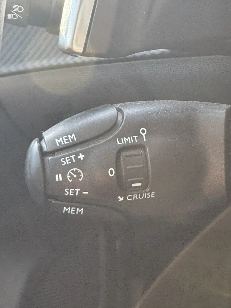 2021 Peugeot 2008 PURETECH 130 CP ACTIVE BUSINESS