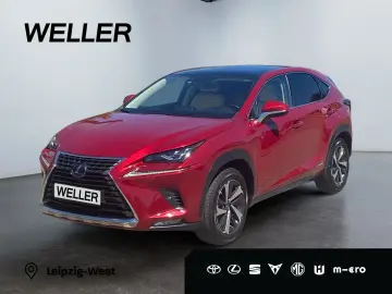 NX 300h E-FOUR Luxury Line  Matrix 360 HUD Pano