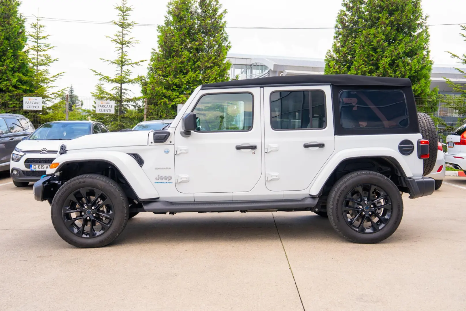 Jeep Wrangler IV Unlimited 2.0 Plug-in Hybrid 4xe 4x4 SAHARA