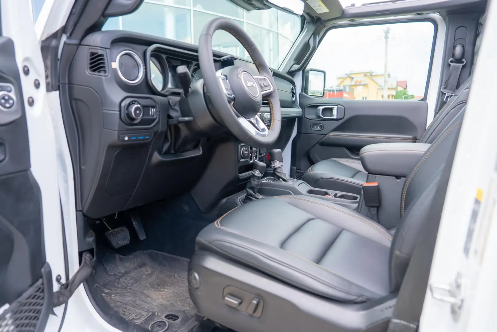 Jeep Wrangler IV Unlimited 2.0 Plug-in Hybrid 4xe 4x4 SAHARA