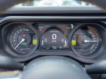 Jeep Wrangler IV Unlimited 2.0 Plug-in Hybrid 4xe 4x4 SAHARA