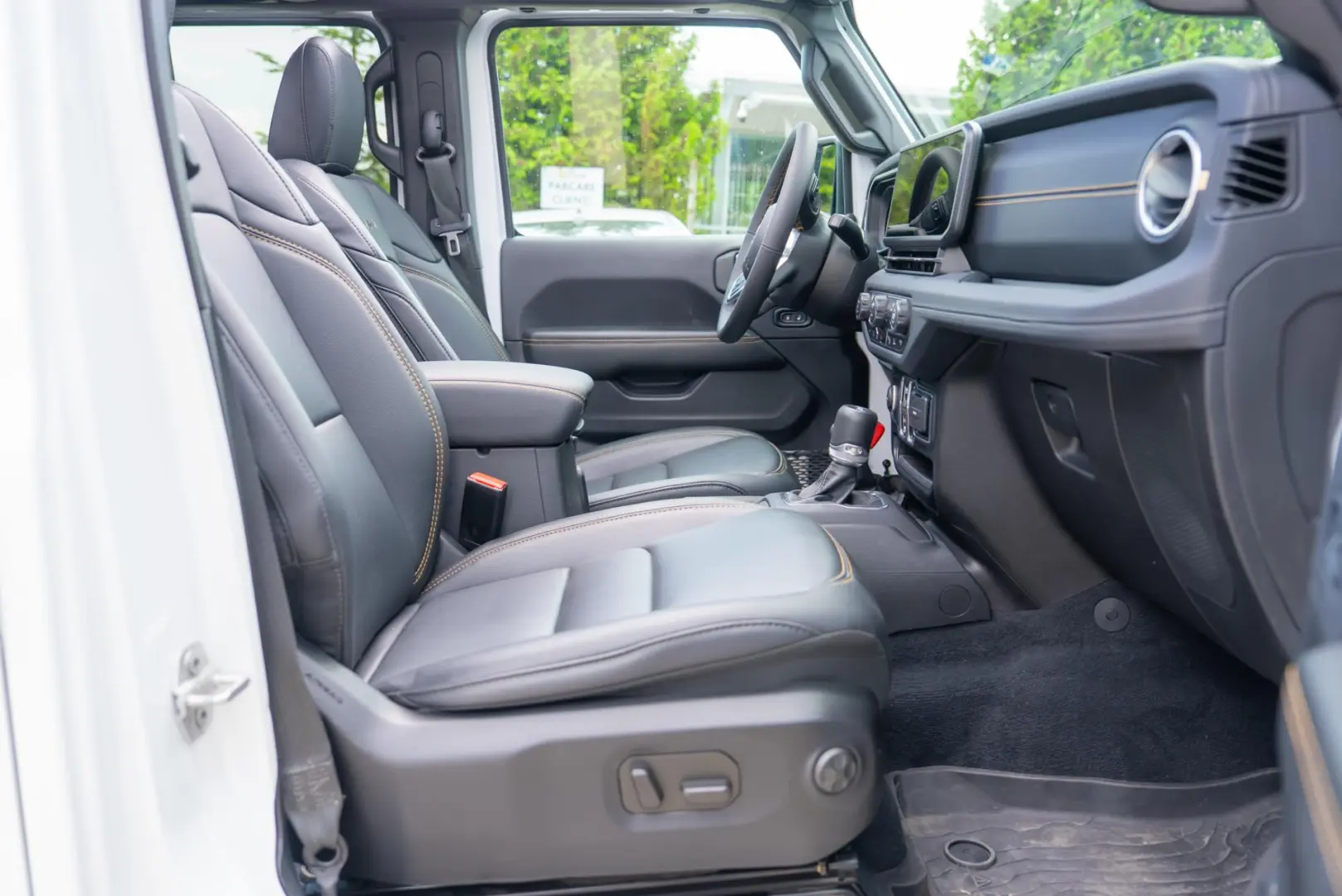 Jeep Wrangler IV Unlimited 2.0 Plug-in Hybrid 4xe 4x4 SAHARA