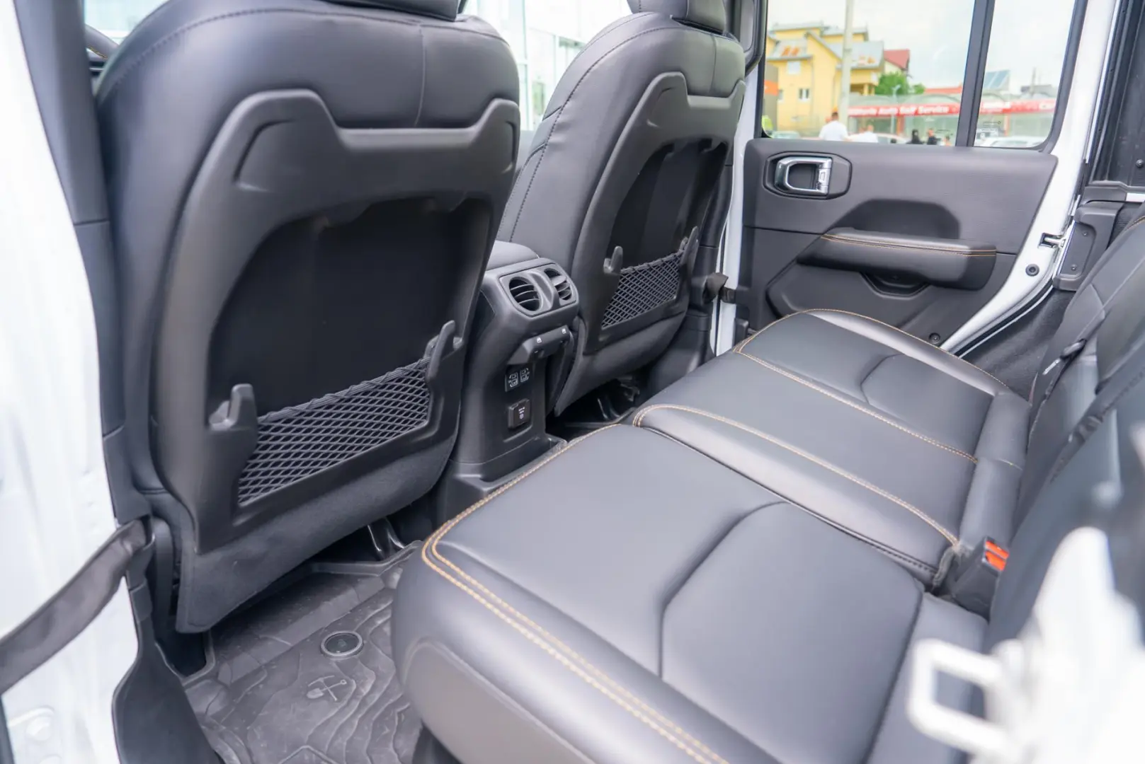Jeep Wrangler IV Unlimited 2.0 Plug-in Hybrid 4xe 4x4 SAHARA