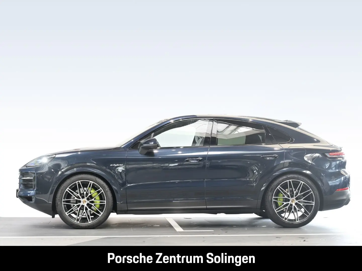 Cayenne E-Hybrid Coupe Beifahrerdisplay BOSE 22'