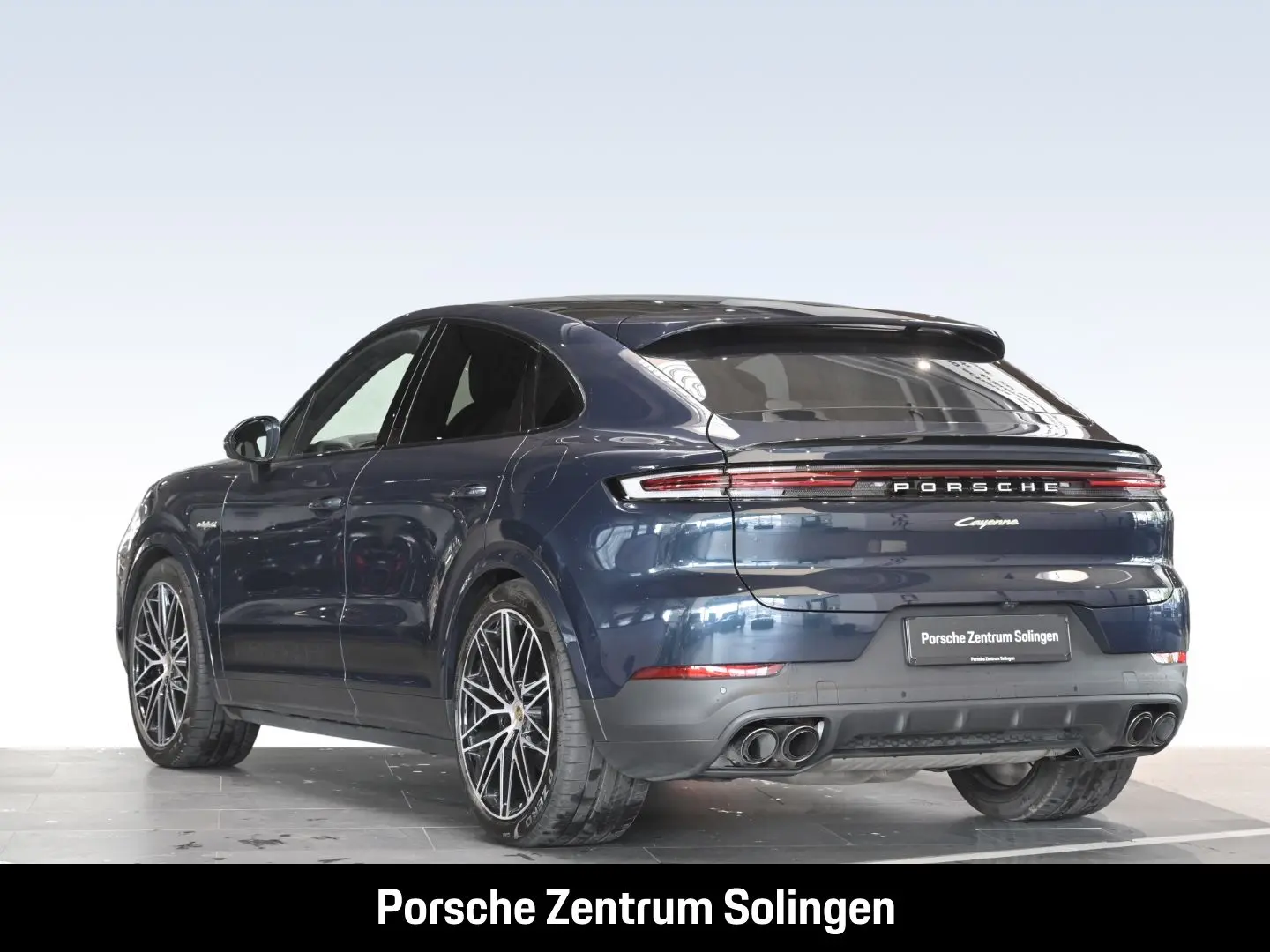 Cayenne E-Hybrid Coupe Beifahrerdisplay BOSE 22'