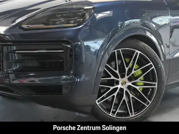 Cayenne E-Hybrid Coupe Beifahrerdisplay BOSE 22'