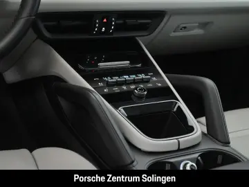 Cayenne E-Hybrid Coupe Beifahrerdisplay BOSE 22'