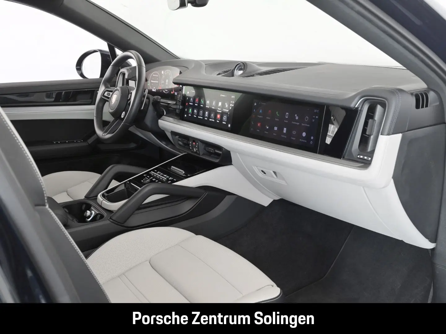 Cayenne E-Hybrid Coupe Beifahrerdisplay BOSE 22'