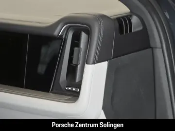 Cayenne E-Hybrid Coupe Beifahrerdisplay BOSE 22'