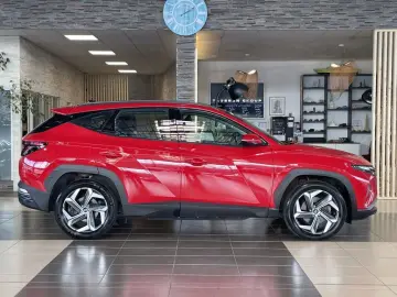 Tucson Hybrid 4WD dig.Cockpit R.Cam PDC DAB+