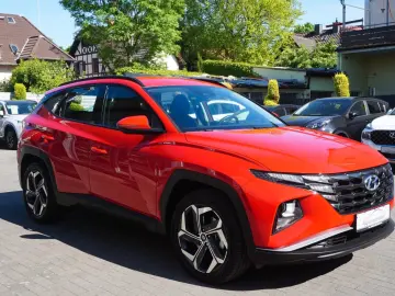 Tucson Basis Plug- In Hybrid 4WD Carplay Kam AC