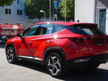 Tucson Basis Plug- In Hybrid 4WD Carplay Kam AC