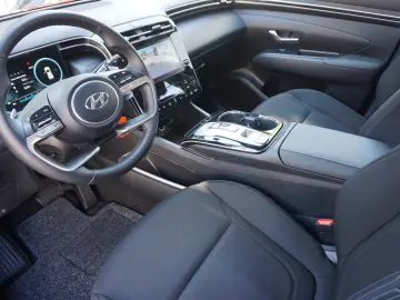 Tucson Basis Plug- In Hybrid 4WD Carplay Kam AC
