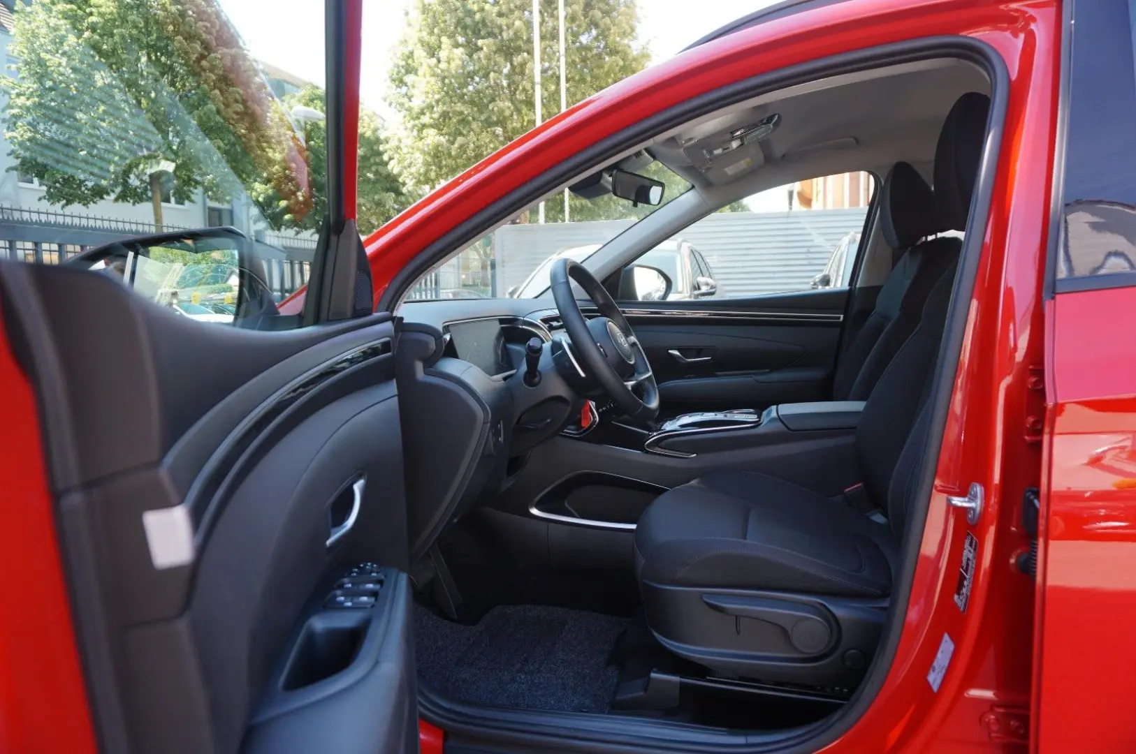 Tucson Basis Plug- In Hybrid 4WD Carplay Kam AC