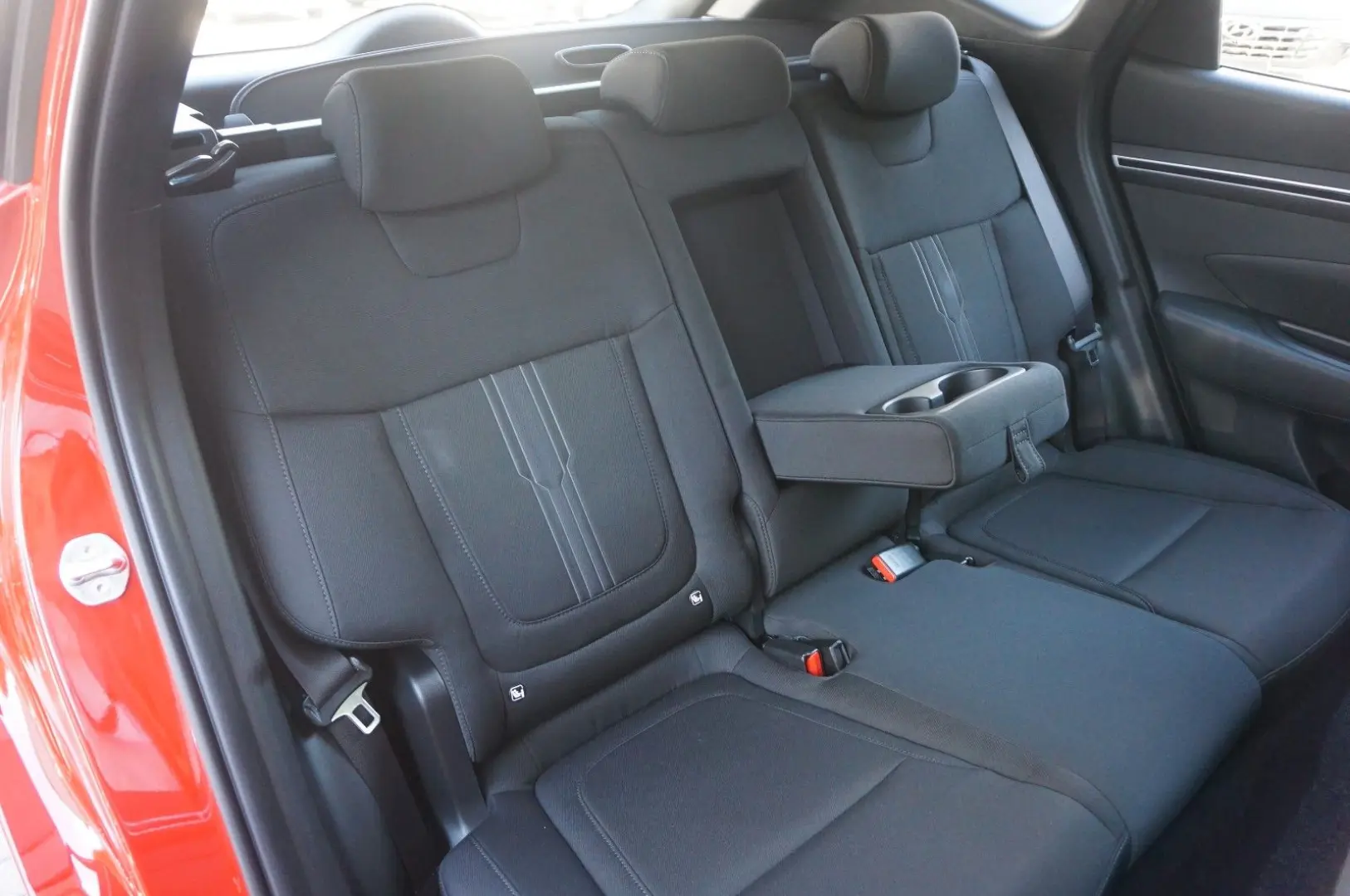 Tucson Basis Plug- In Hybrid 4WD Carplay Kam AC