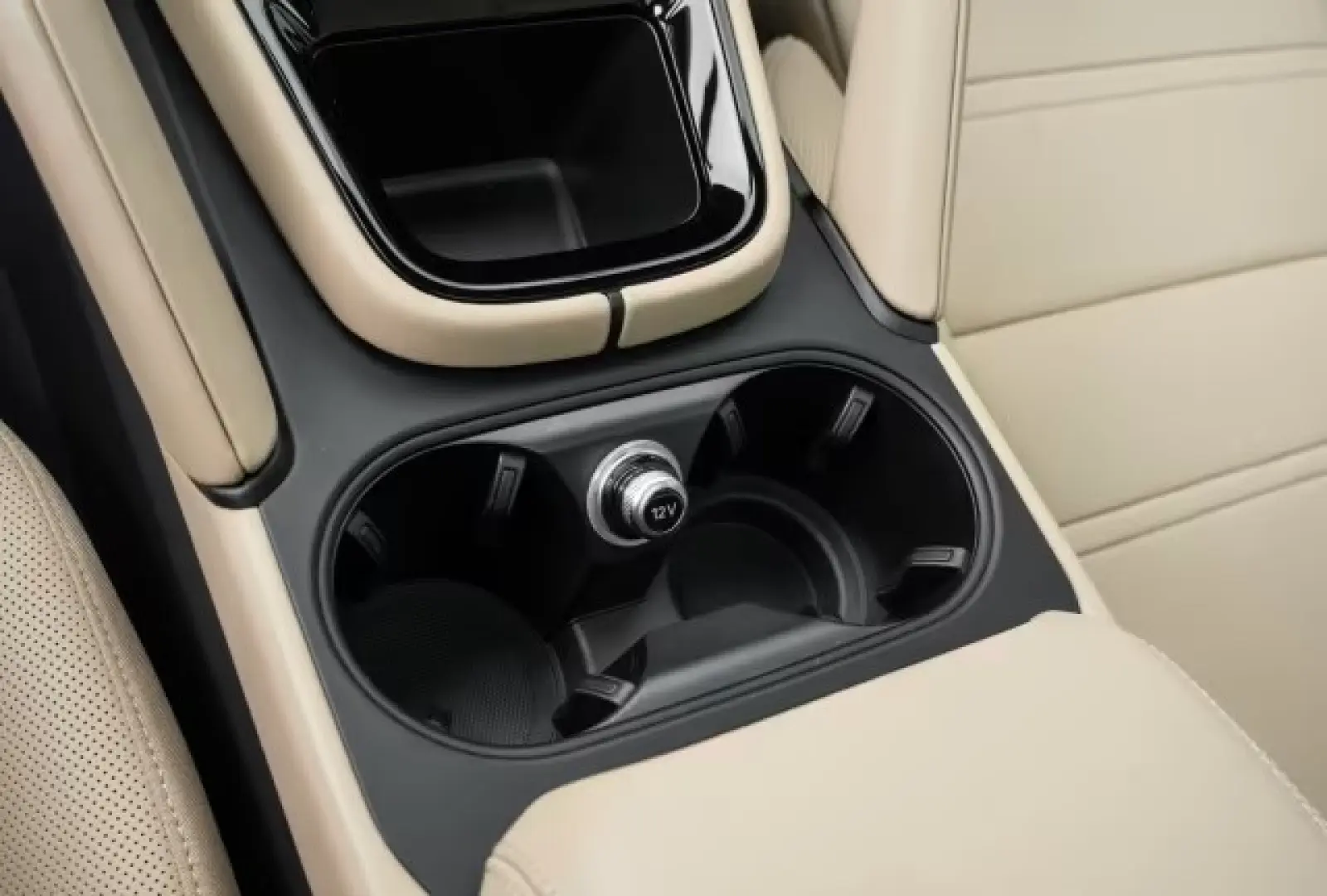 Porsche Cayenne E-Hybrid BOSE InnoDrive Panorama