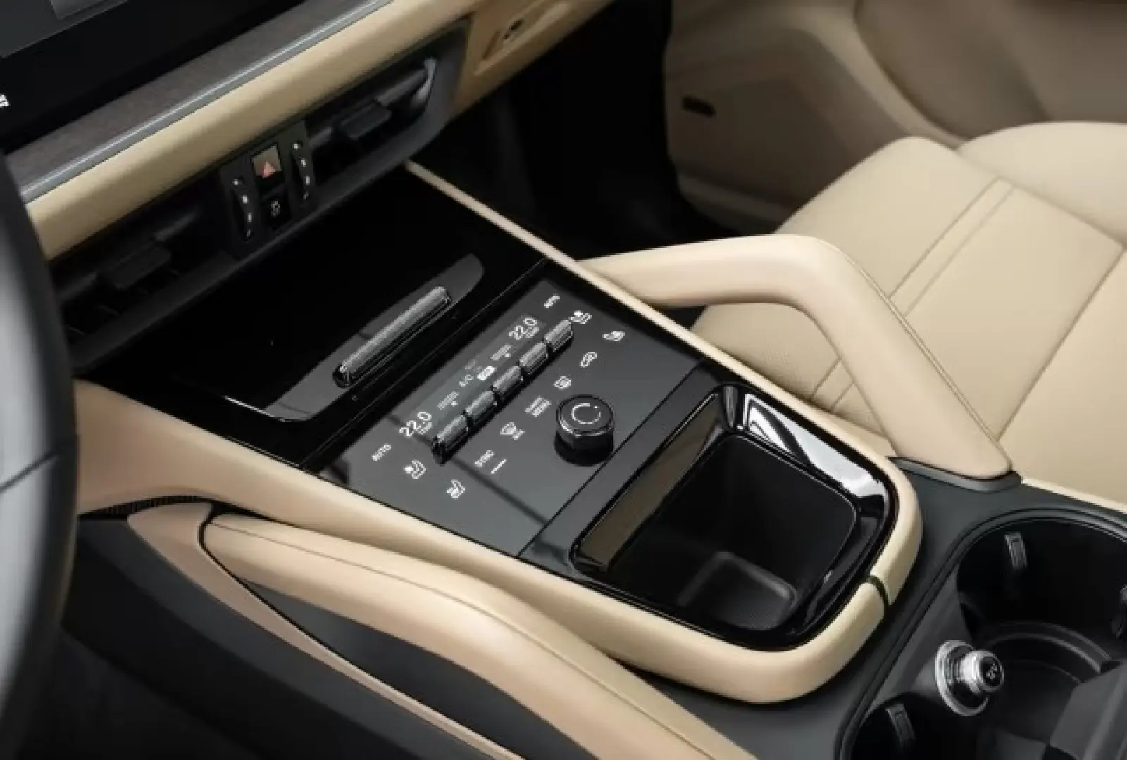 Porsche Cayenne E-Hybrid BOSE InnoDrive Panorama