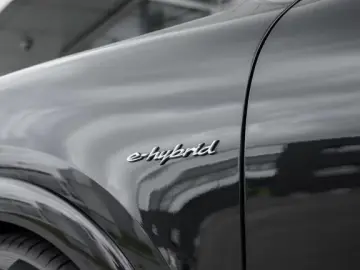 Porsche Cayenne E-Hybrid BOSE InnoDrive Panorama