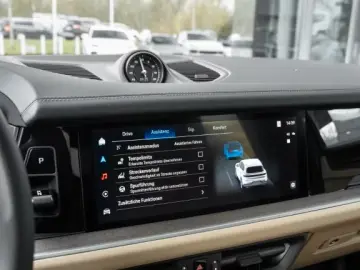 Porsche Cayenne E-Hybrid BOSE InnoDrive Panorama
