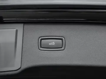Porsche Cayenne E-Hybrid BOSE InnoDrive Panorama