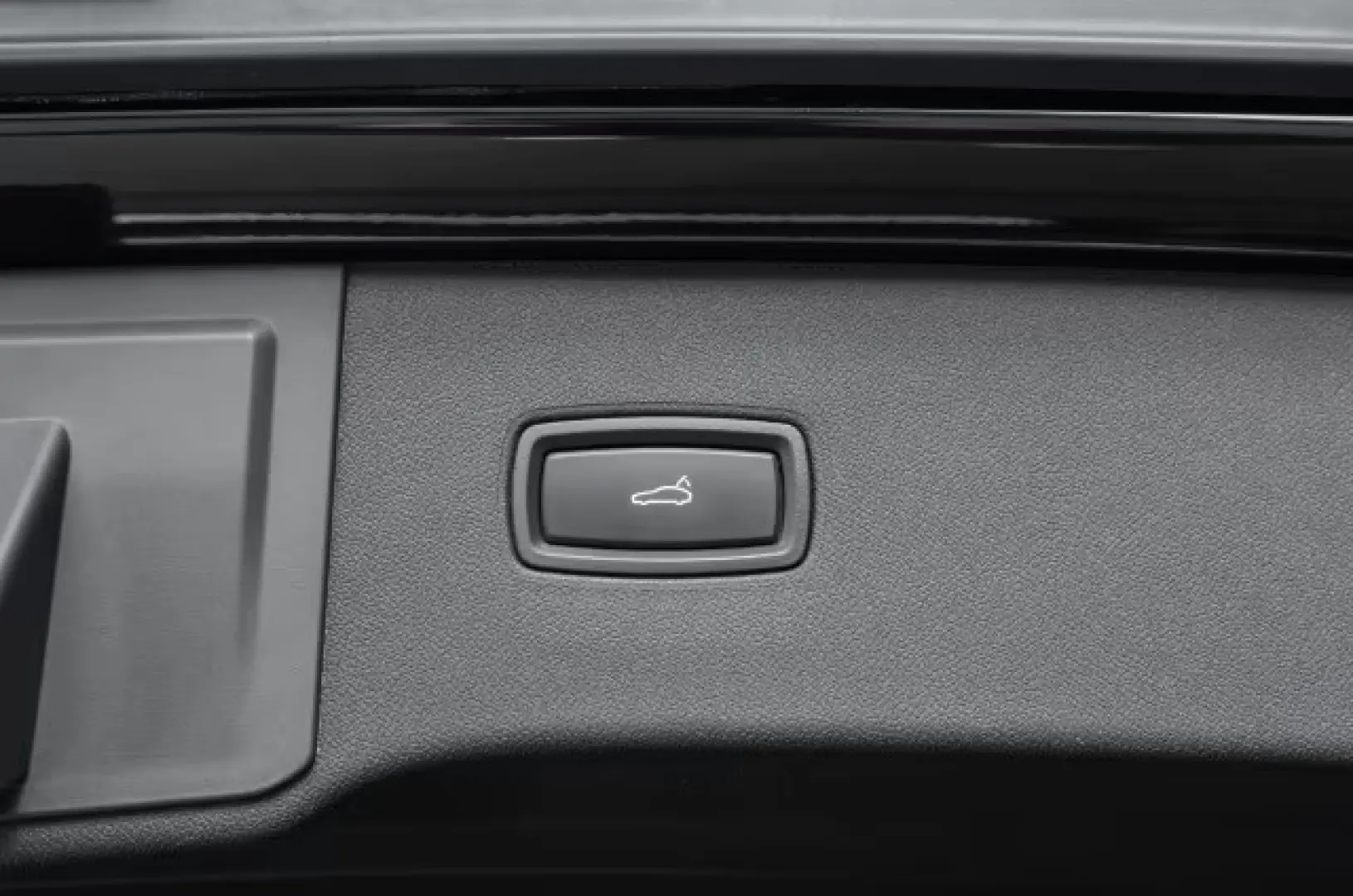 Porsche Cayenne E-Hybrid BOSE InnoDrive Panorama