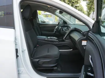 Tucson Trend Plug-In 4WD AHK ACC Heckklappe CarP