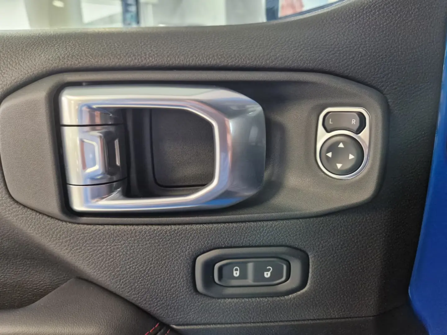 Jeep Wrangler Unlimited MY24 Rubicon LED