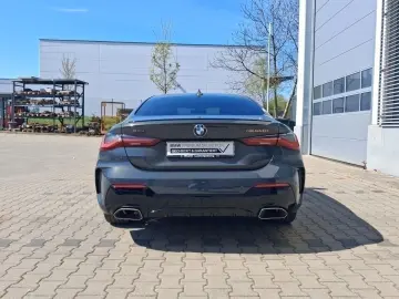 M440i xDr Coupé Navi Laser HUD DrivAss ParkAss