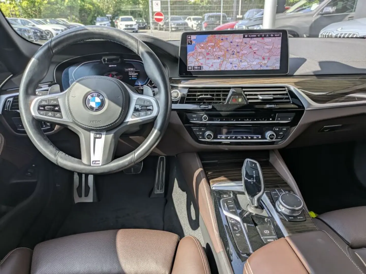 530e xDrive iPerform M Sport Head-Up. Park.Plus