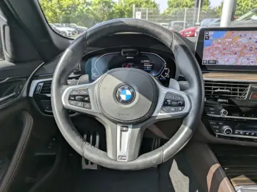 530e xDrive iPerform M Sport Head-Up. Park.Plus